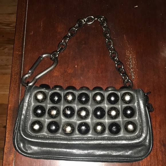 Betsey Johnson black large stud bag - Picture 3 of 3